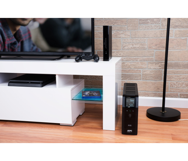 APC Back-UPS Pro 1200 (1200VA/700W, 8 xIEC, AVR, LCD) - 703311 - zdjęcie 6